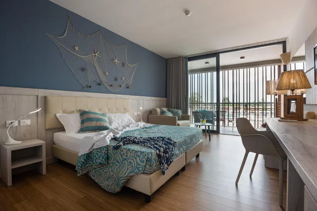 غرفة قياسية بشرفة، Lino Delle Fate Eco Village Resort 1/7