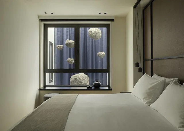 Junior Suite, King Bed, Acropolis View, Sofa، Woo Suites 1/4