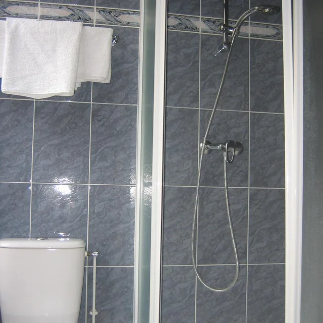 غرفة قياسية بسرير مزدوج، Hotel Ferney Republique 5/5