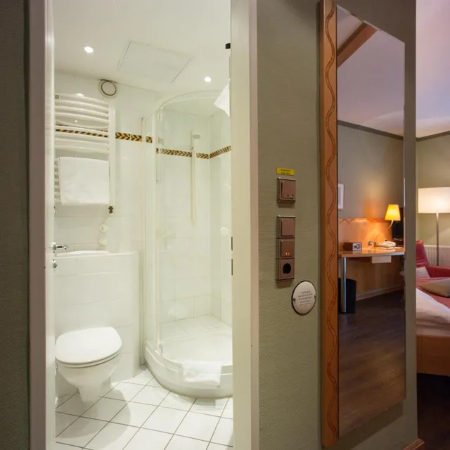 Room, Double Bed, Hotel Gude 5/8