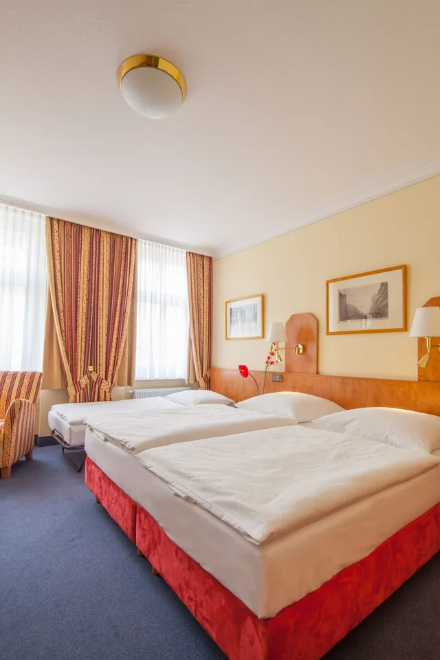 Standard, Double Bed, City View, Hotel Kastanienhof Berlin 1/8