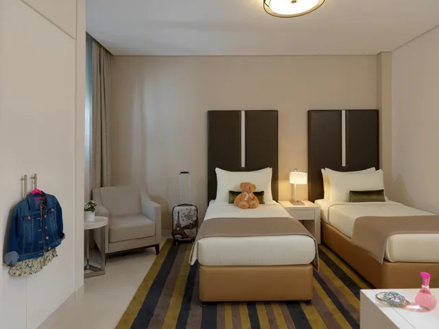 2 Bedrooms, Suite, Burj Khalifa View، DAMAC Maison Cour Jardin 1/2