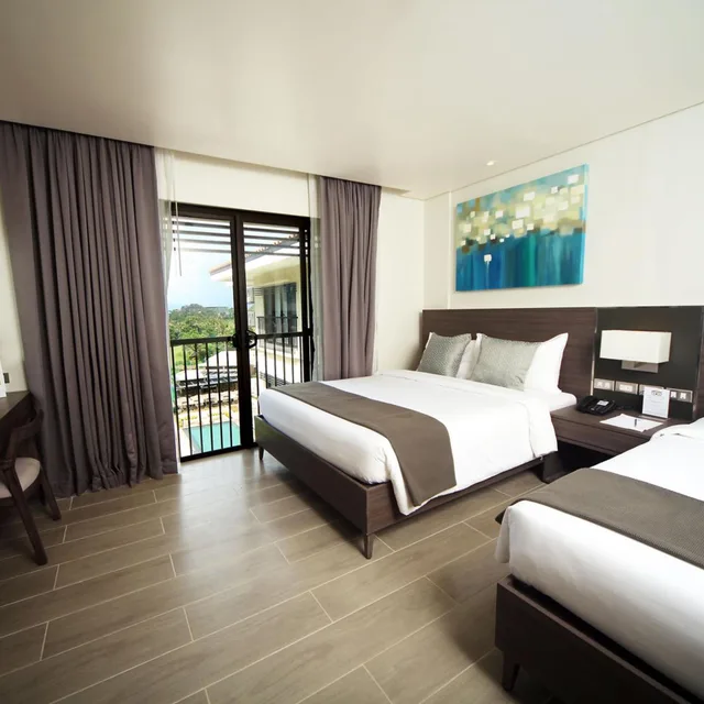 جناح غراند عائلي، Fairways And Bluewater Newcoast Boracay 1/4