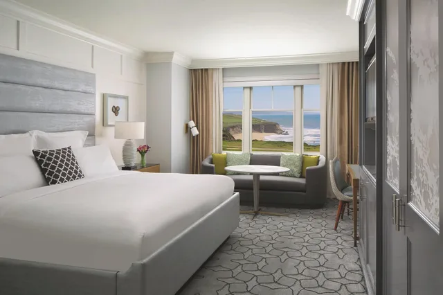 غرفة كلوب بسرير مزدوج، The Ritz Carlton Half Moon Bay 1/2