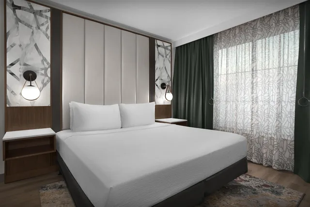 Suite, King Bed, Allergy Friendly، Embassy Suites by Hilton Jackson North Ridgeland 1/6