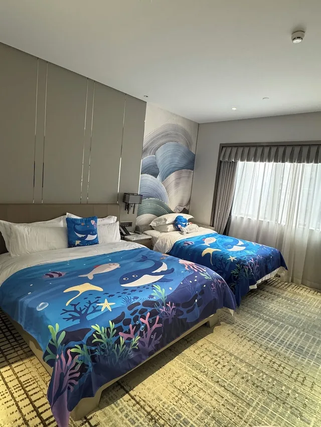 غرفة عائلية بسريرين منفصلين، Victoria Hotel Guangzhou 1/3