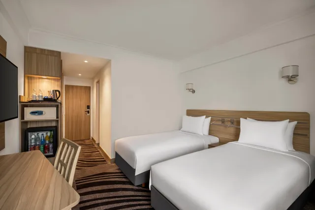 Superior, Twin Beds, Pool View, Novotel Cairo Airport 1/10