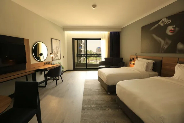 Superior, Pool View, Terrace, Radisson Blu Alexandria 4/10