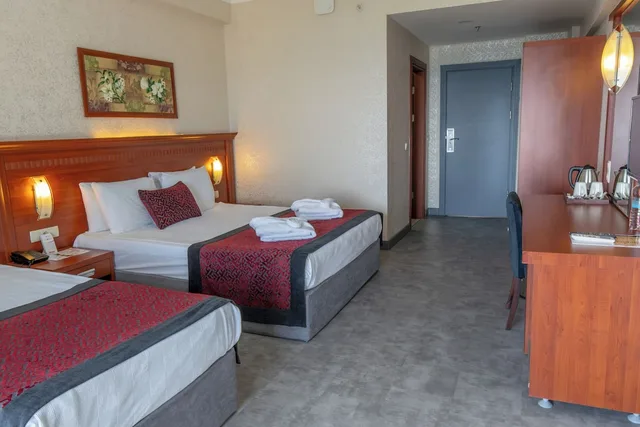 Standard, Double and Twin Beds, Land View, Large, Casa Fora Beach Resort 1/6