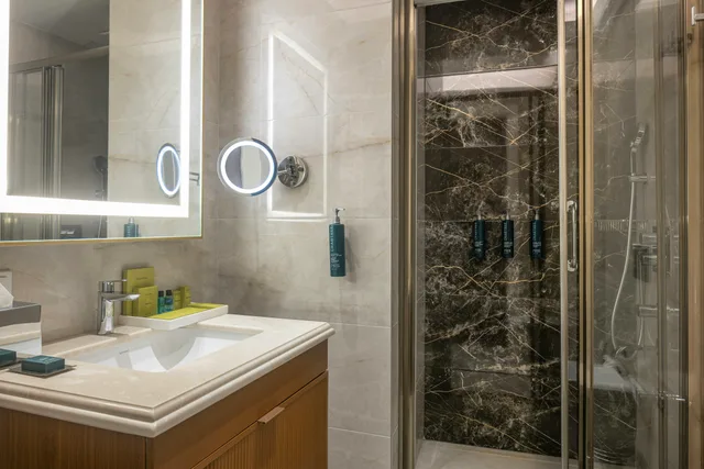 Junior Suite, Hilton Mall of Istanbul 3/3