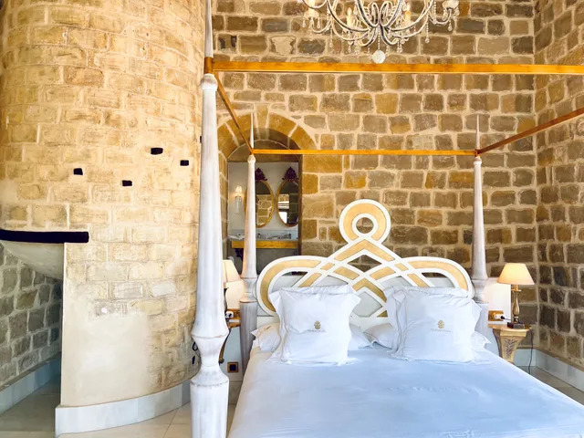 جناح ديلوكس، Palacio De Ubeda 1/1