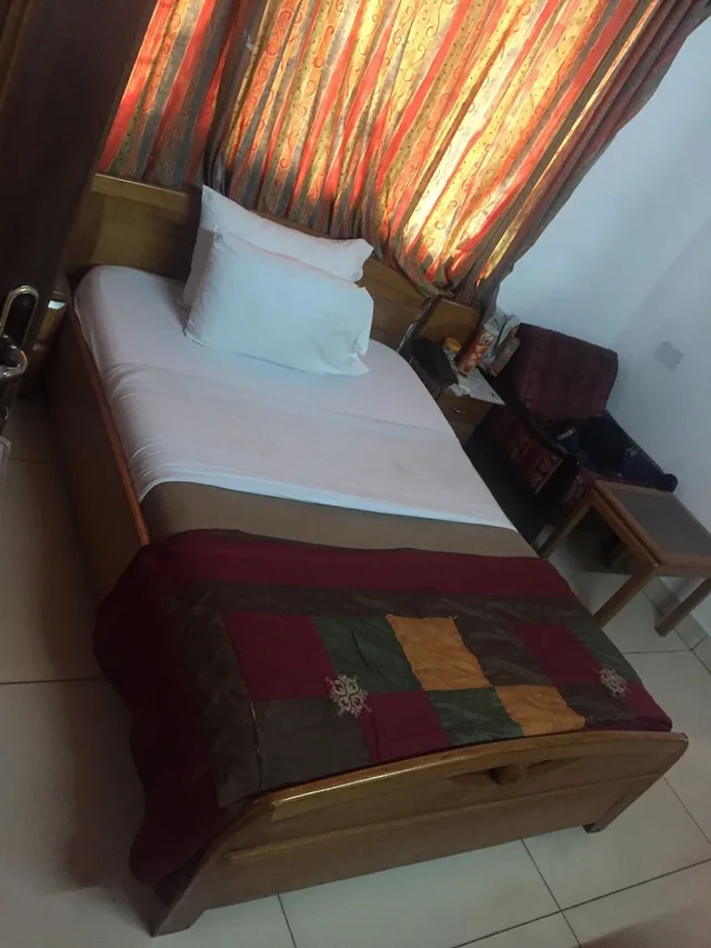 غرفة قياسية مفردة بسرير فردي، King David Hotel 1/2
