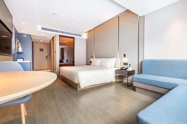 غرفة سوبيريور بسرير مزدوج، Atour Hotel (Zhongshan North Railway Station, V - PARK plaza) 2/2