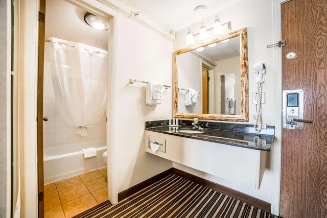 غرفة بسريرين كوين، Studio6 Suites Butte, MT I-90 I-15 2/2