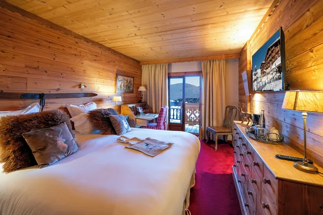 غرفة كومفورت بسريرين منفصلين بشرفة، Hotel & Spa Chamois d'Or 3/4