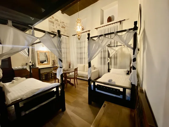 Superior, Suite, Double Bed, Doge Traditional Hotel - Apartments 3/5