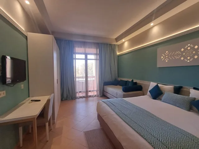 Standard, Balcony or Terrace، Aqua Mirage Club & Aqua Parc - All Inclusive 2/3