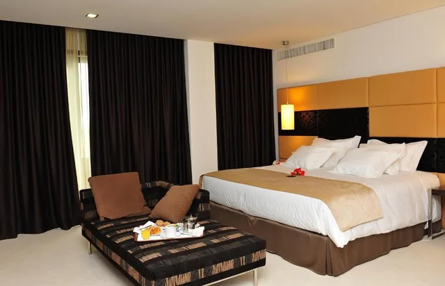 جناح رئاسي، Axis Porto Business & Spa Hotel 1/1