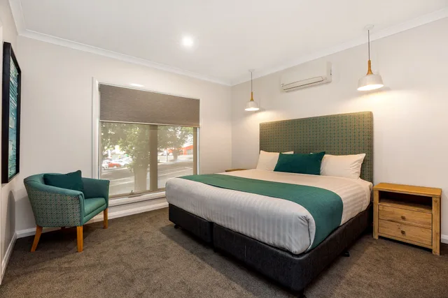 شقة بسرير كينج وسريرين فرديين بـ3 غرف نوم، National Hotel Complex And Bendigo Central Apartments 1/3
