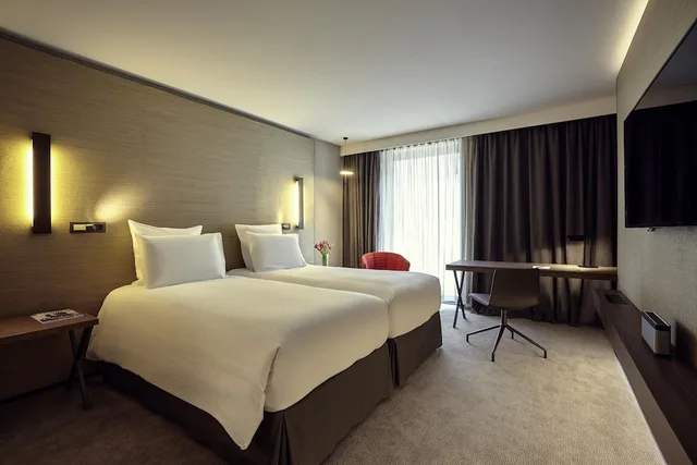 غرفة بريميوم بسريرين منفصلين، Radisson Blu CDG Airport Terminal Hotel, Paris 2/8