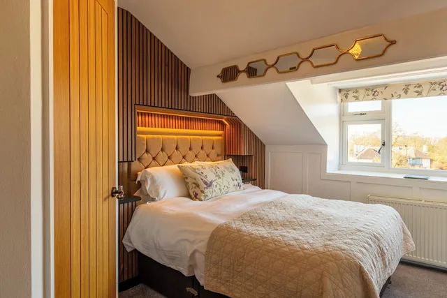 غرفة كومفورت بسرير كينج، Holly Lodge Guest House 3/4