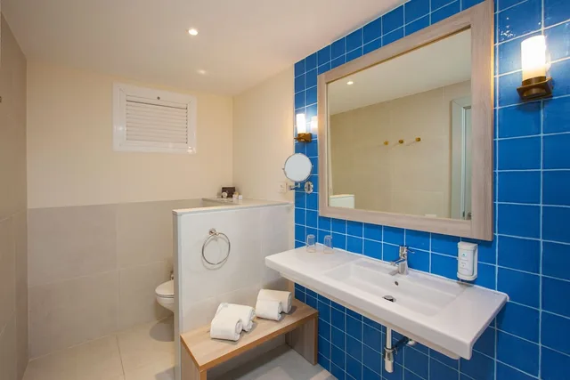 Unique, Deluxe, Double Bed, Sea View, Balcony, Corallium Dunamar by Lopesan Hotels - Adults Only 2/2