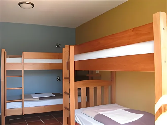 سكن مشترك مختلط بثمانية أسرّة، The Bug Backpackers Hostel 1/1