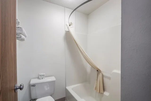 جناح بسريرين مزدوجين، Motel6 Saukville, WI 6/7