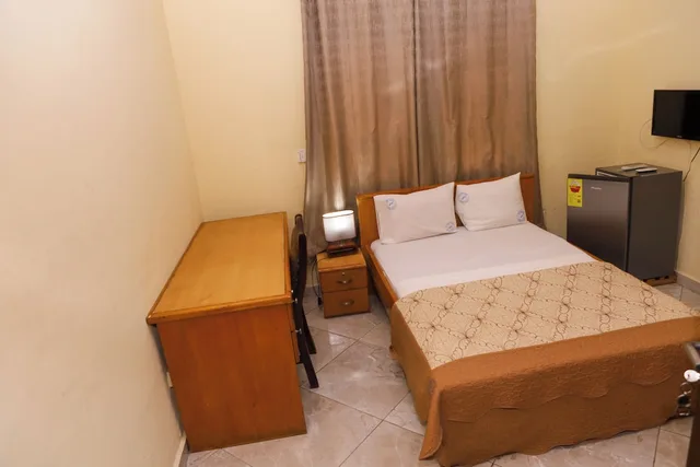 غرفة أساسية مفردة بسرير مزدوج في الطابق الأرضي، Jenos Hotels 1/2