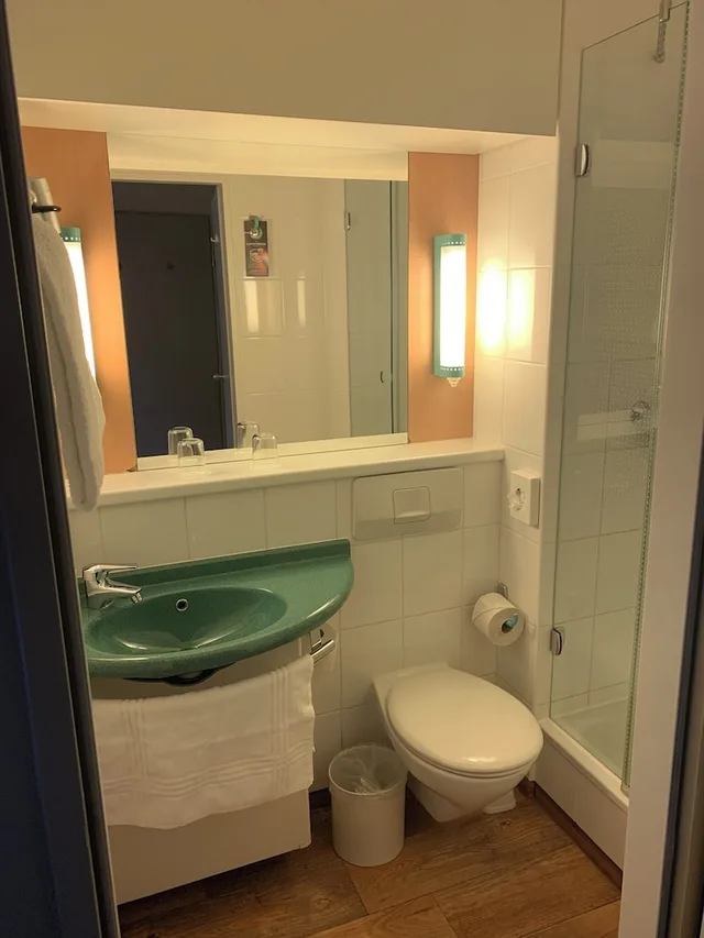 غرفة قياسية بسريرين منفصلين، Ibis Aachen Marschiertor Aix-La-Chapelle 7/7