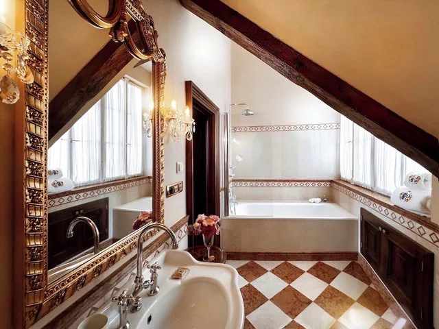 غرفة ديلوكس بسرير كوين، Alchymist Prague Castle Suites 5/5