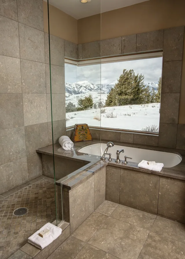 4 Bedrooms, Luxury, House, King Bed, 3 Queen Beds, Mountain View، Spring Creek Ranch 3/3