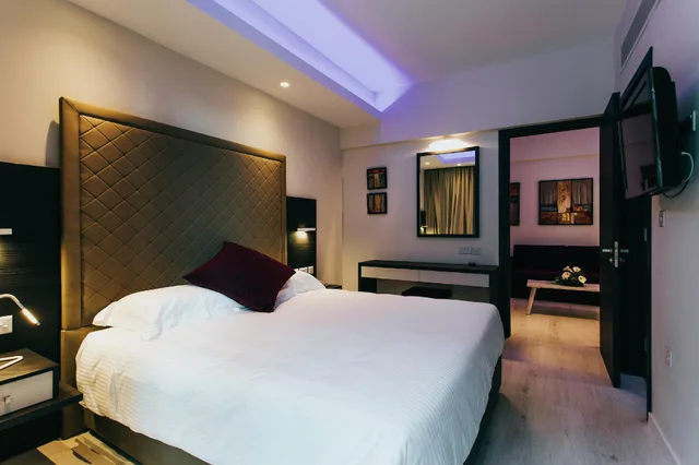 جناح بشرفة، Frangiorgio Hotel 1/1