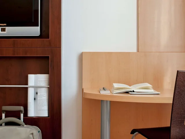 غرفة ثلاثية بثلاثة أسرّة، Ibis Berlin City Sud 8/9