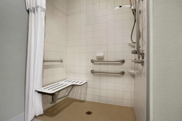 2 Bedrooms, Suite, 2 King Beds, 2 Bathrooms, Accessible، Homewood Suites By Hilton Houston-Willowbrook Mall 4/5