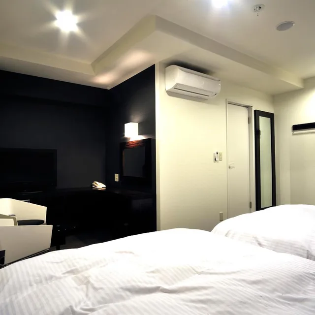 غرفة بسريرين منفصلين للمدخنين، Green Rich Hotel Iwakuni Ekimae 1/3