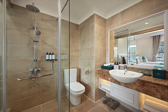 غرفة بريفيليج بسريرين منفصلين بإطلالة على البحر، Mercure Nha Trang Beach 4/5