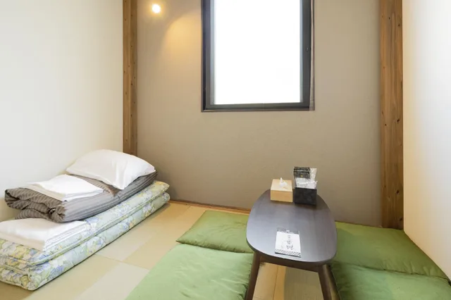 غرفة أساسية بسريرين منفصلين بغرفة نوم واحدة، Hotel Tohko Hakata Gion 1/1