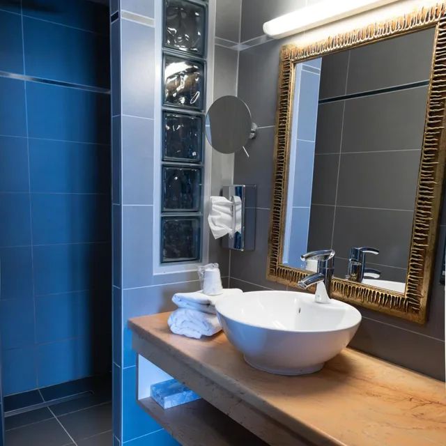 غرفة بريفيليج بسرير مزدوج، Brit Hotel Confort Saint-Lo 3/5