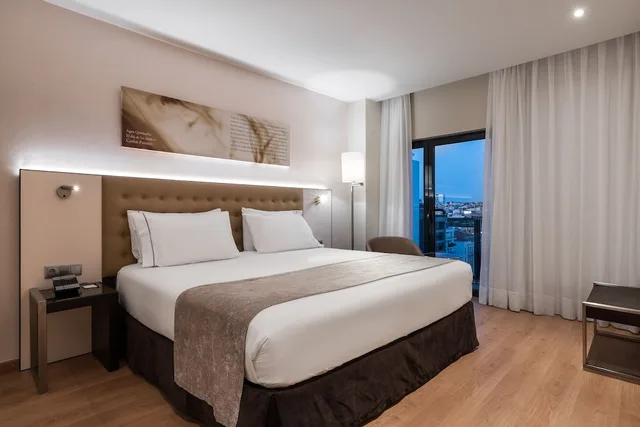 Room, Double or Twin Bed, Eurostars Das Letras 1/10