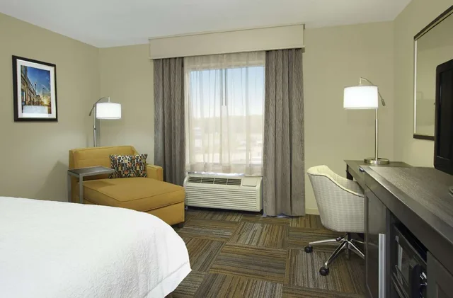 جناح استوديو بسرير كينج مع أريكة، Hampton Inn Jasper 4/10