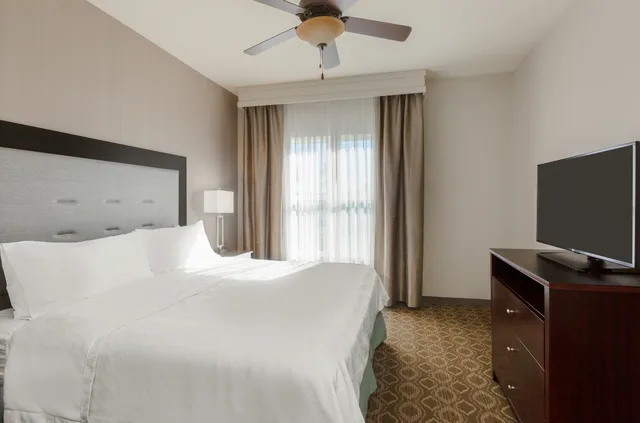 جناح بسريرين كينج لذوي الإعاقة، Homewood Suites by Hilton Carlsbad North San Diego County 2/3
