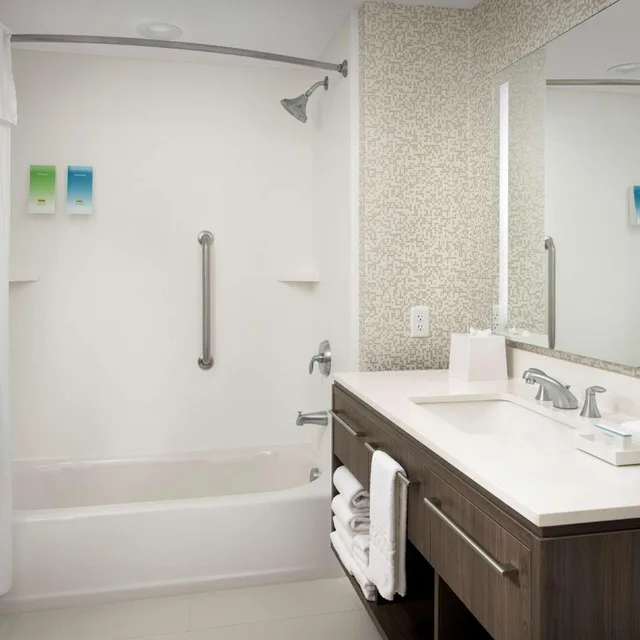 استوديو بسريرين كوين مع أريكة، Home2 Suites by Hilton St. Augustine I-95, FL 9/10