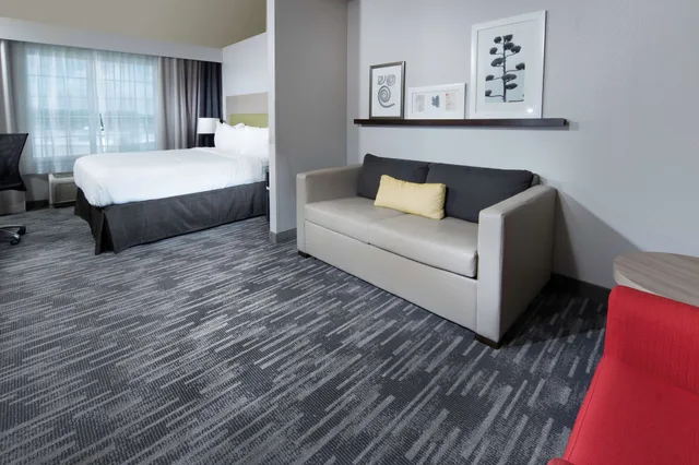 جناح استوديو بسرير كينج، Country Inn Suites By Radisson Rocky Mount Nc 4/10