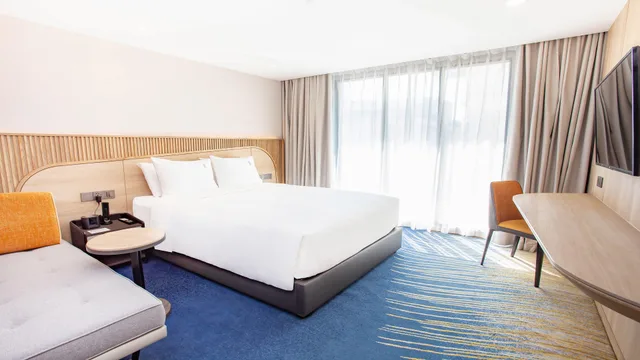 غرفة بسرير كوين لذوي الإعاقة، Holiday Inn Express & Suites Bangkok Central Pier 2/4