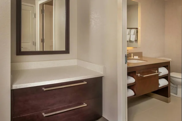 غرفة، Residence Inn Fulton at Maple Lawn 3/4
