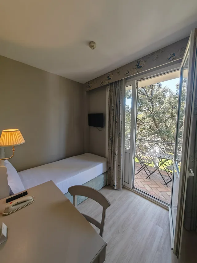 غرفة قياسية مفردة، HOTEL PAX TORRELODONES 1/2