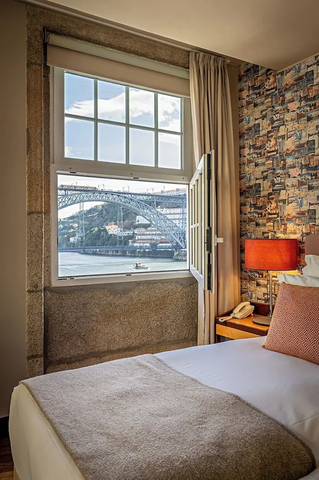 Room, Twin Beds, Plaza View، Pestana Vintage Porto 1/5