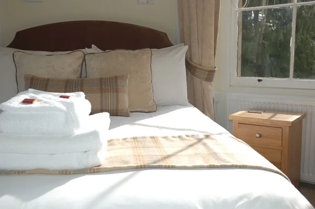 غرفة بسرير مزدوج بإطلالة على الحديقة، Lubnaig Guest House 6/6