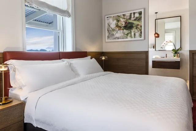 Premium, King Bed, Heritage Wing، Intercontinental Sorrento Mornington Peninsula 3/8